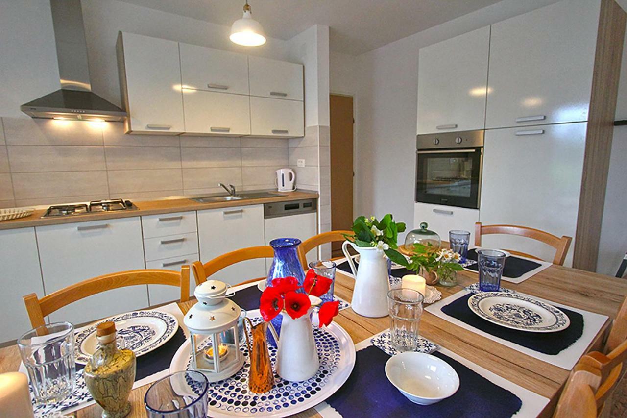 Apartment Christian Karlobag